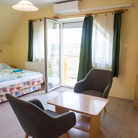 Flora Apartman Hévíz